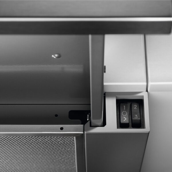 Okap wysuwany seria 300 Electrolux LFP216S