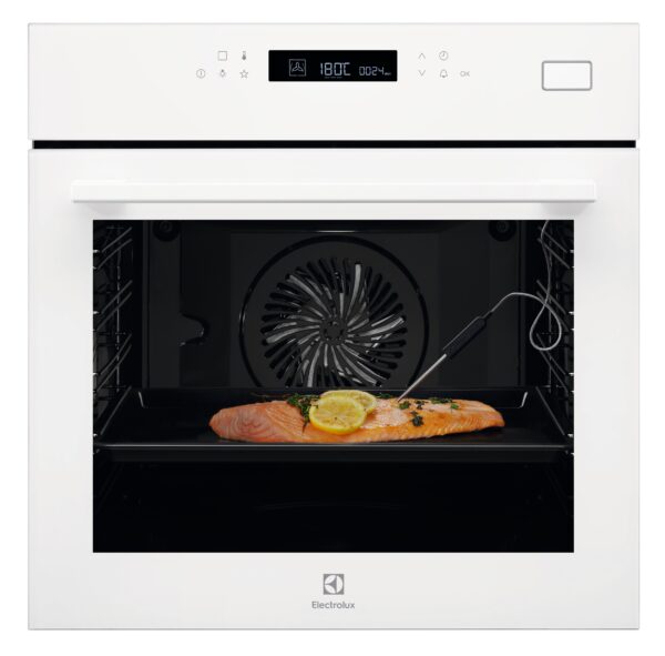 Piekarnik parowy seria 800 SteamBoost Electrolux EOB7S31V