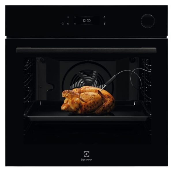 Piekarnik parowy seria 700 SteamCrisp Electrolux EOC8P39WZ