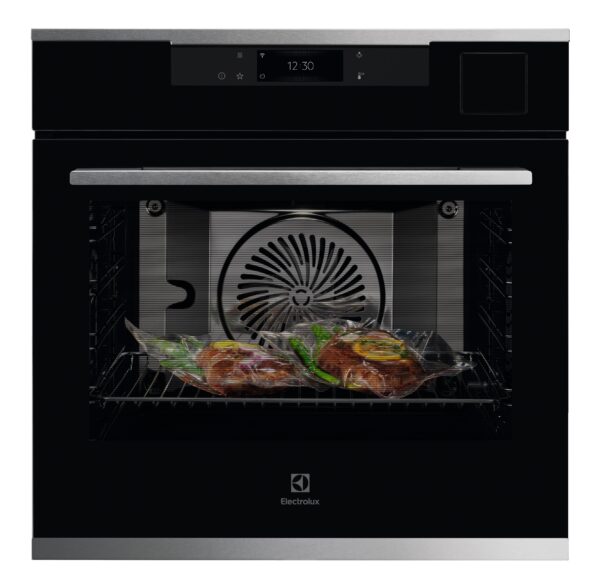 Piekarnik parowy seria 900 SteamPro Electrolux KOABS39WX