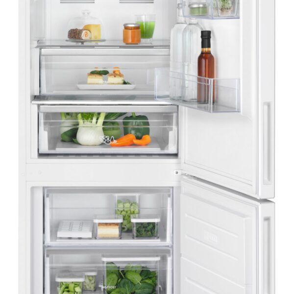 Chłodziarko-zamrażarka z dolnym zamrażalnikiem seria 600 Electrolux LNC7ME32W2