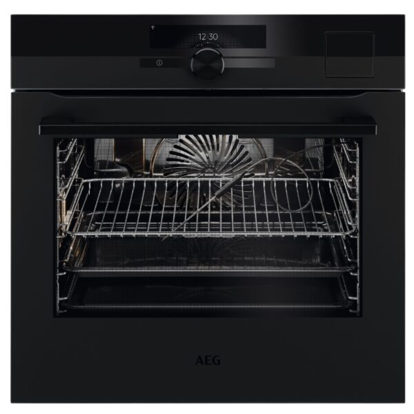 Piekarnik parowy 9000 SteamPro AEG BSK999330T